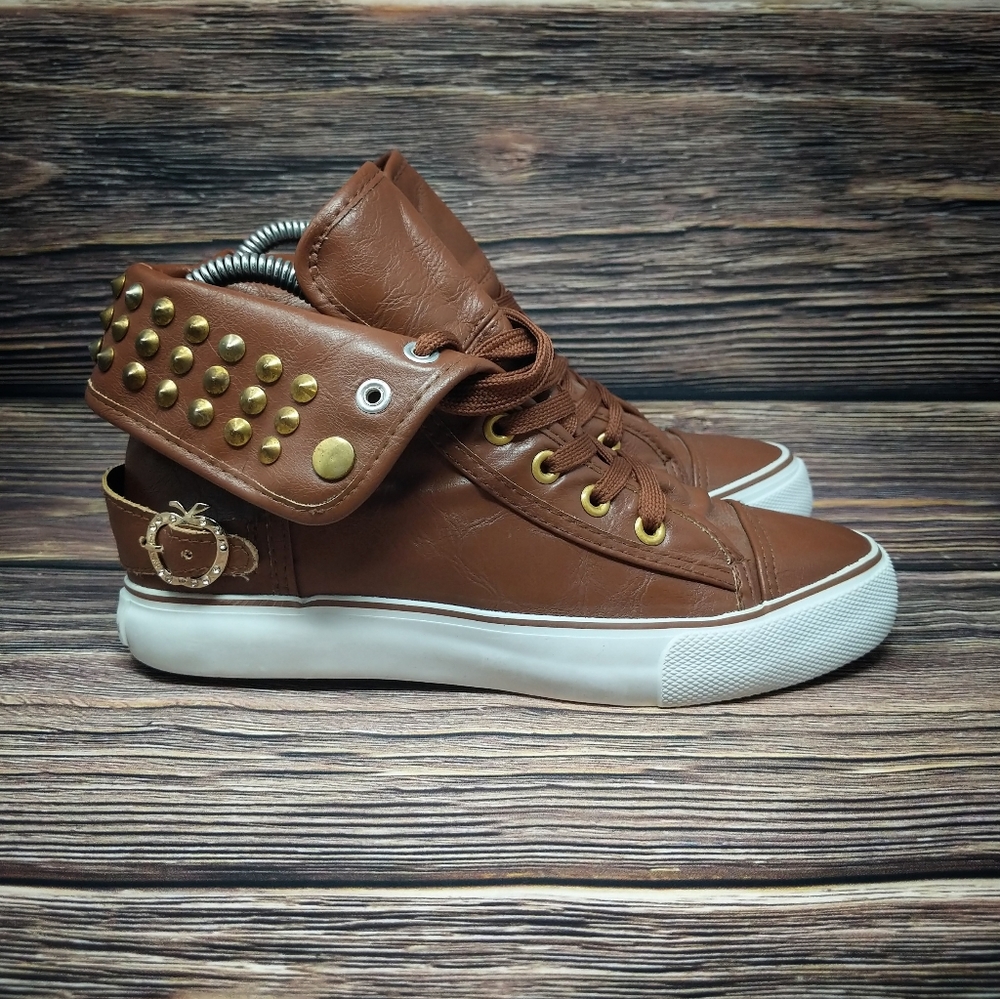 Apple Bottoms Brown Studded High Top sz 6.5 Shoes